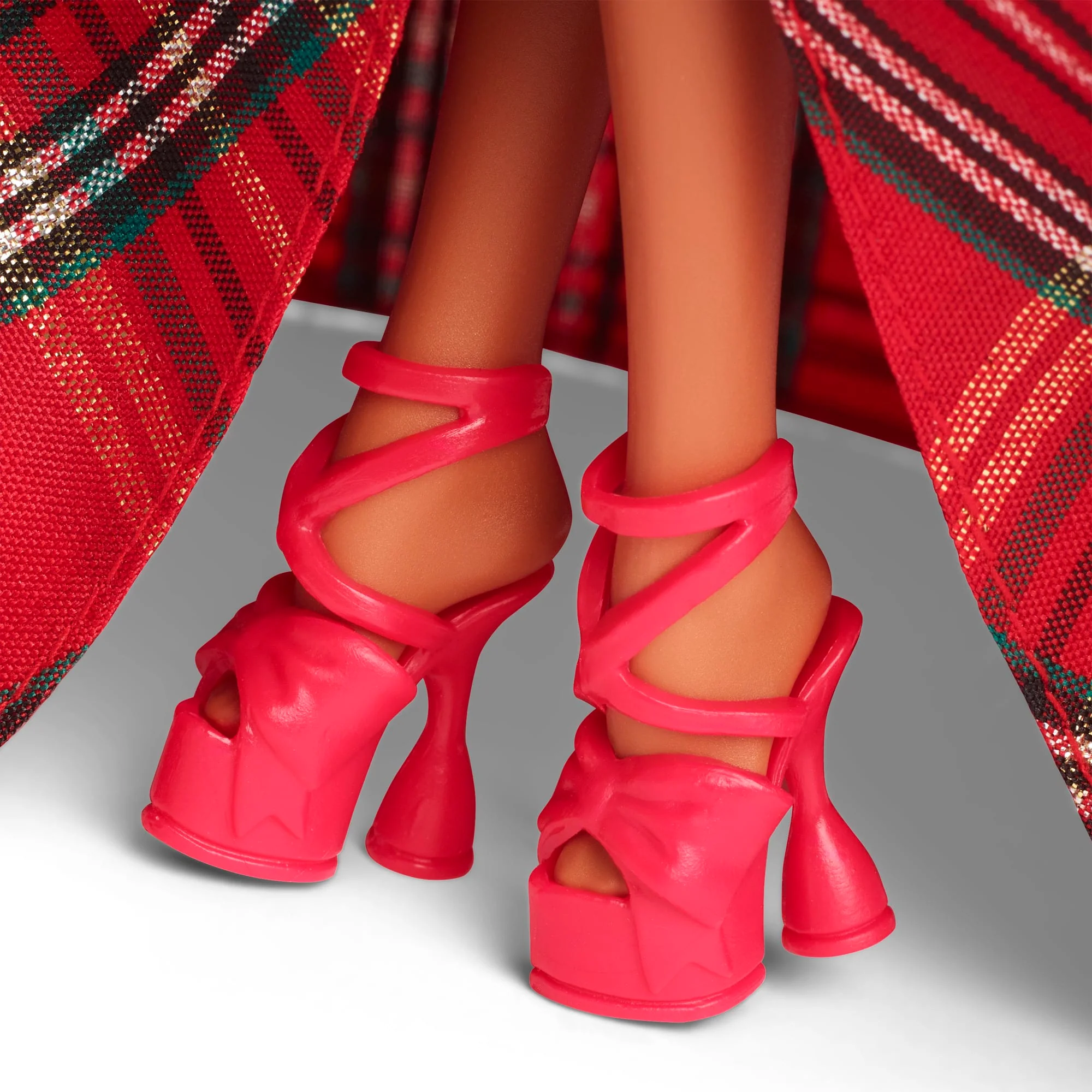 Barbie 2024 Holiday Barbie Dolls, Seasonal Collector Gift, Barbie Signature, Plaid Gown With Red Bow - Image 4