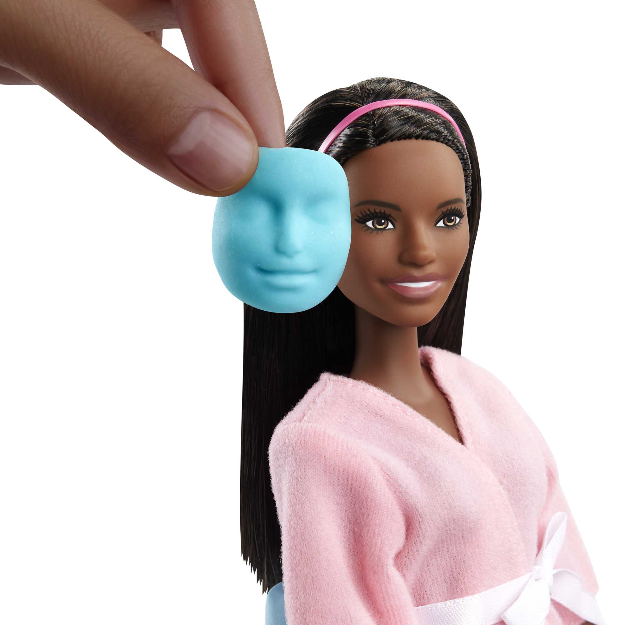 Coffret de Jeu Journée Au Spa et Masque Facial Barbie®, Poupée Barbie® Brunette, Chiot, Jouet à Mouler et Pâte - Image 3