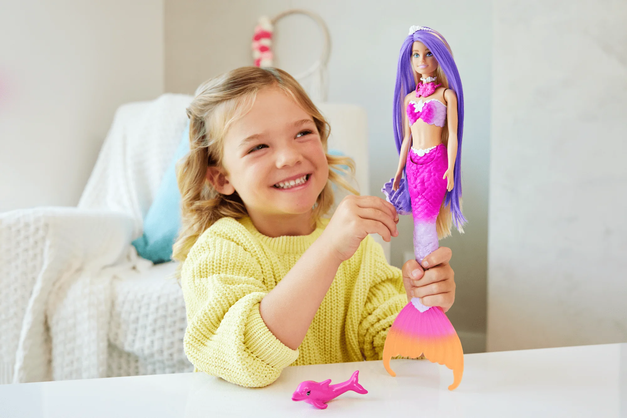 Barbie “Malibu” Mermaid Doll With Color Change Feature, Pet Dolphin And Accessories - Image 2