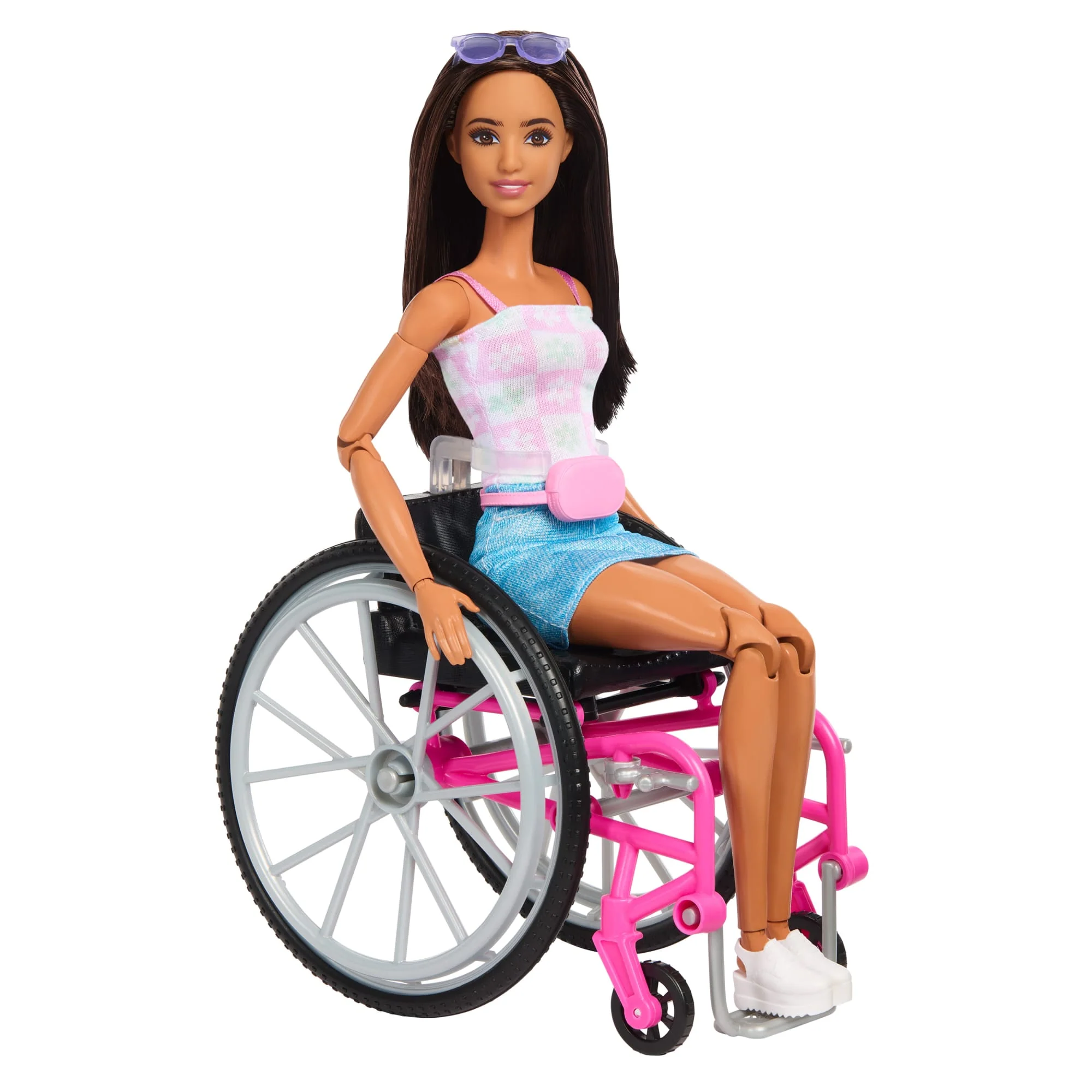 Barbie Doll & Service Dog Playset With Wheelchair, Ramp & Accessories, Brunette Fashion Doll - Image 4
