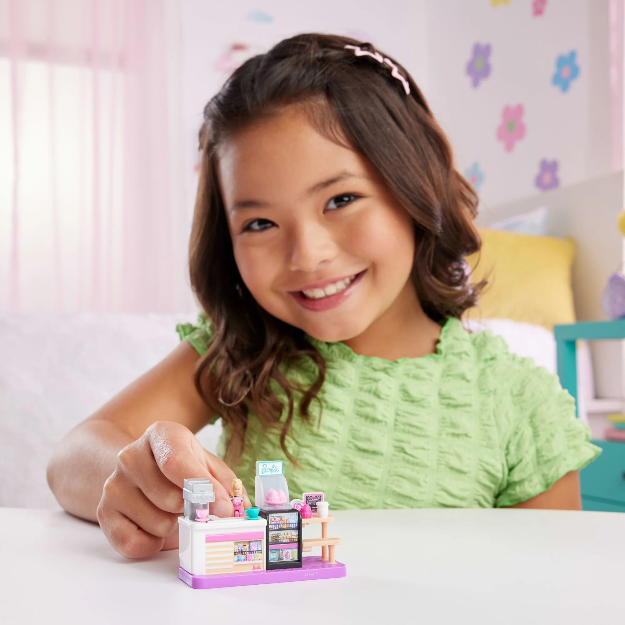 Barbie  Mini Barbieland  Poupée et Coffret de Jeu  Boulangerie - Image 2
