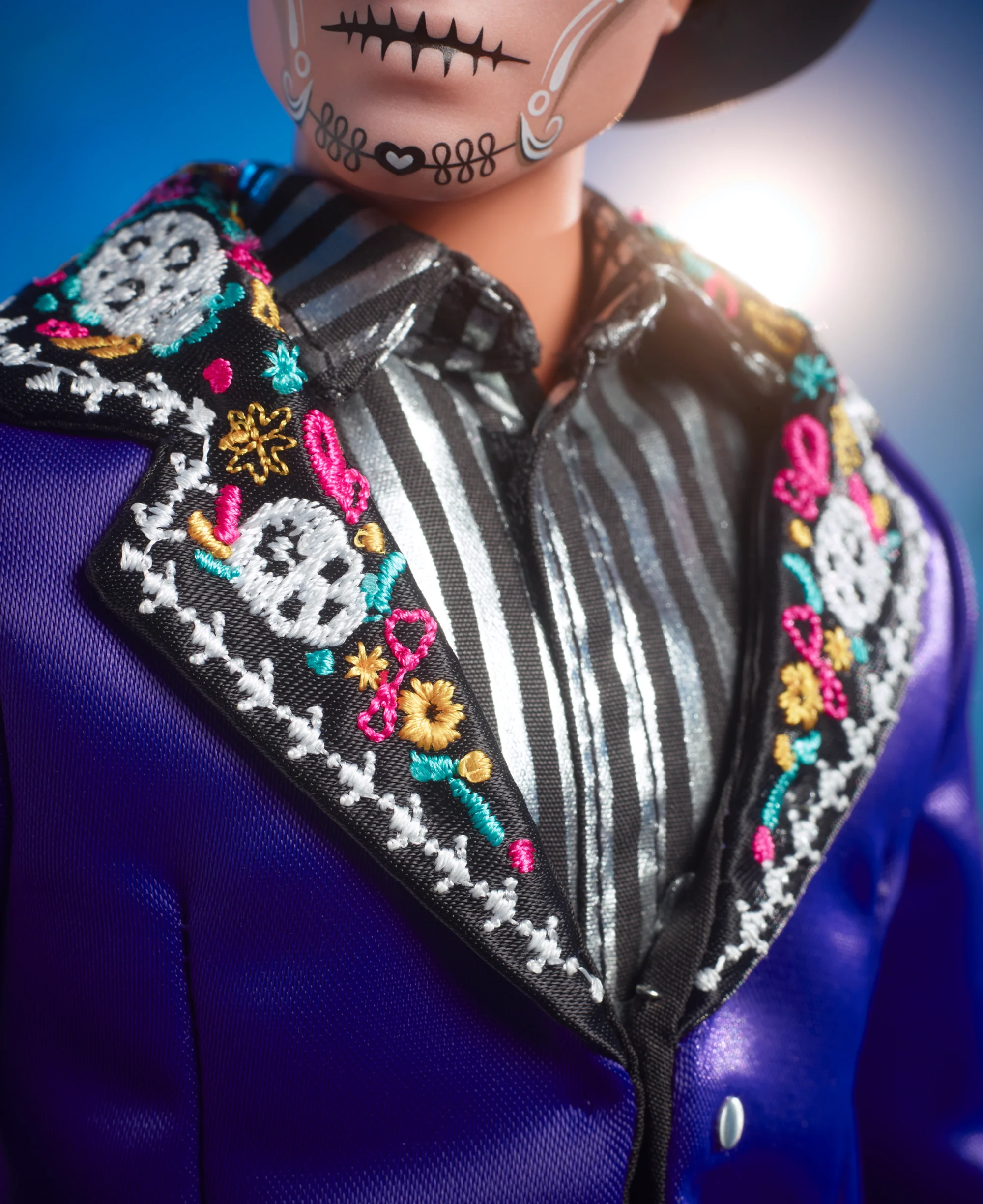 Barbie® Ken® Día de Muertos2023, Poupée Signature à Collectionner - Image 4
