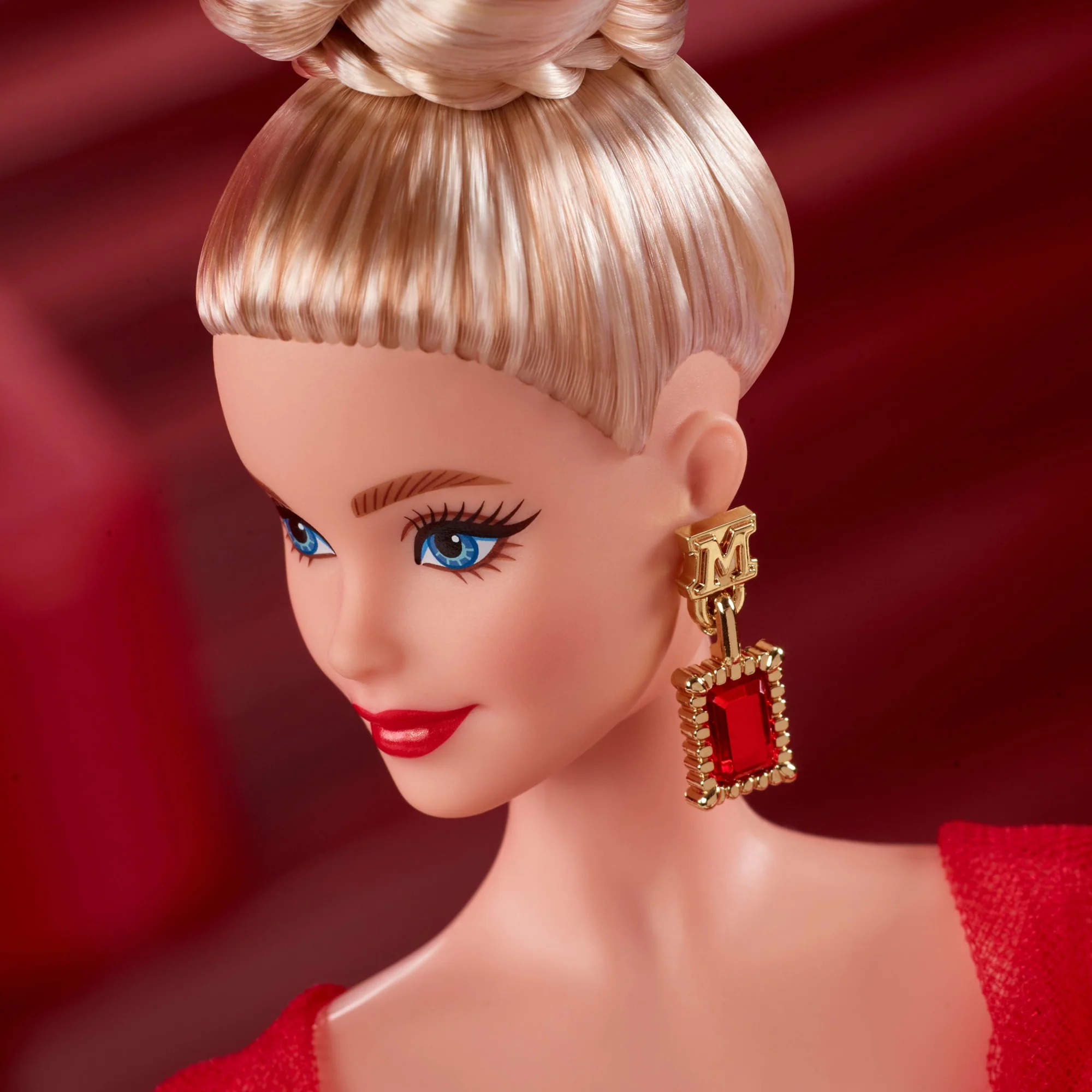 Barbie Signature Collectible Doll For Mattel 80th Anniversary, Glittery Red Tulle Gown, Blonde Hair - Image 4