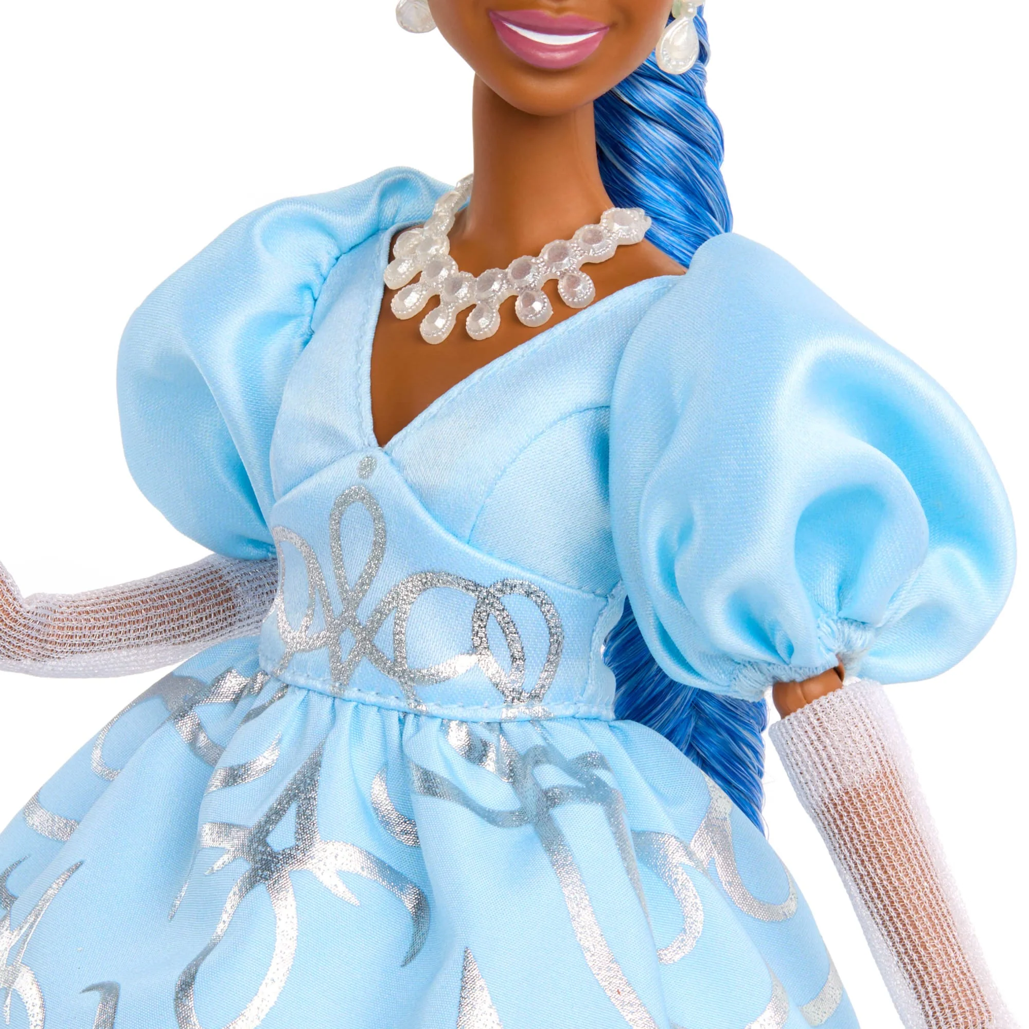 Disney Descendants: The Rise Of Red Queen Cinderella Fashion Doll With Movie-inspired Royal Gown & Accessories - Image 4