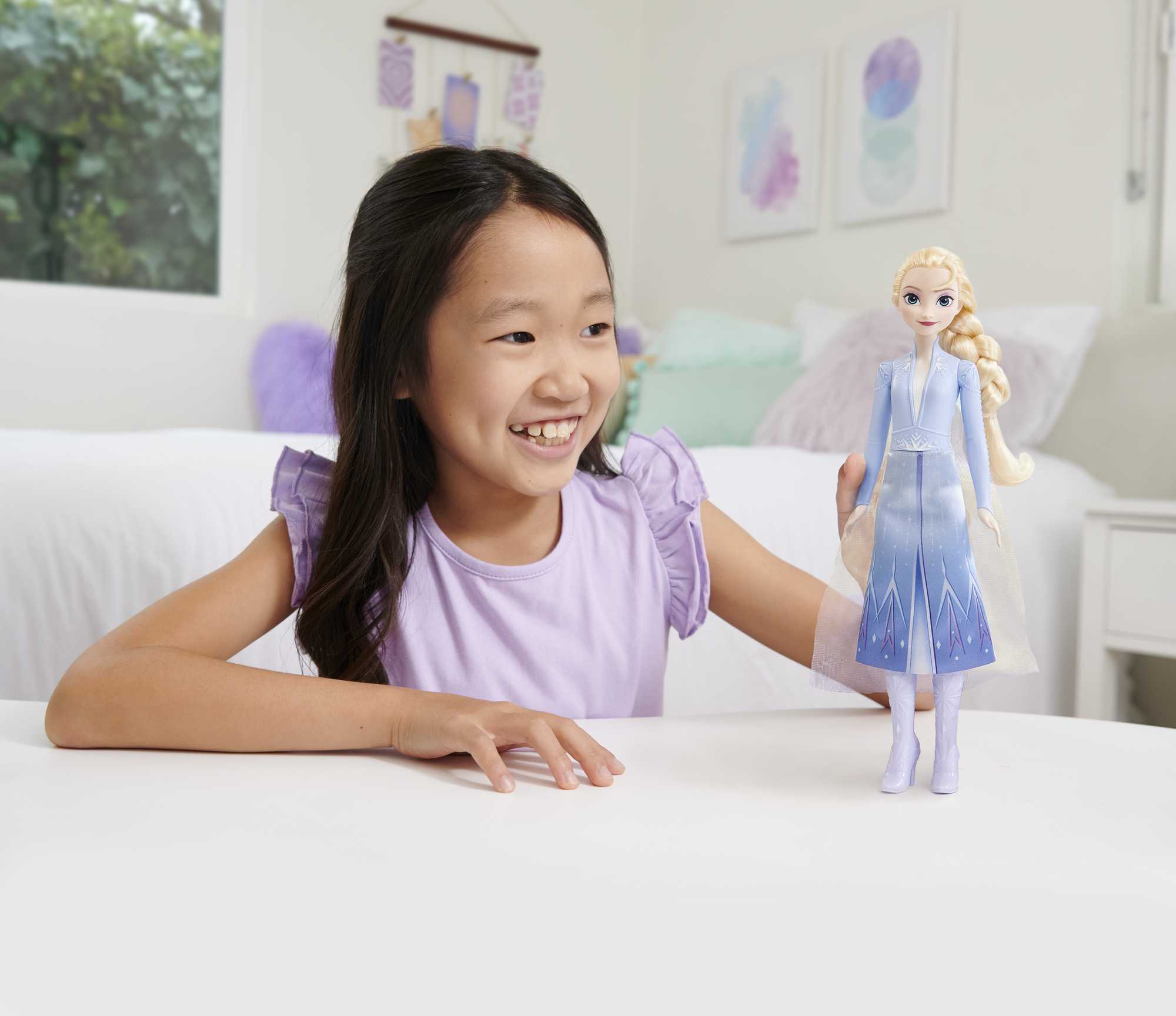 Disney-La Reine des Neiges 2-Elsa-Poupée Avec Habillage et Accessoires - Image 2