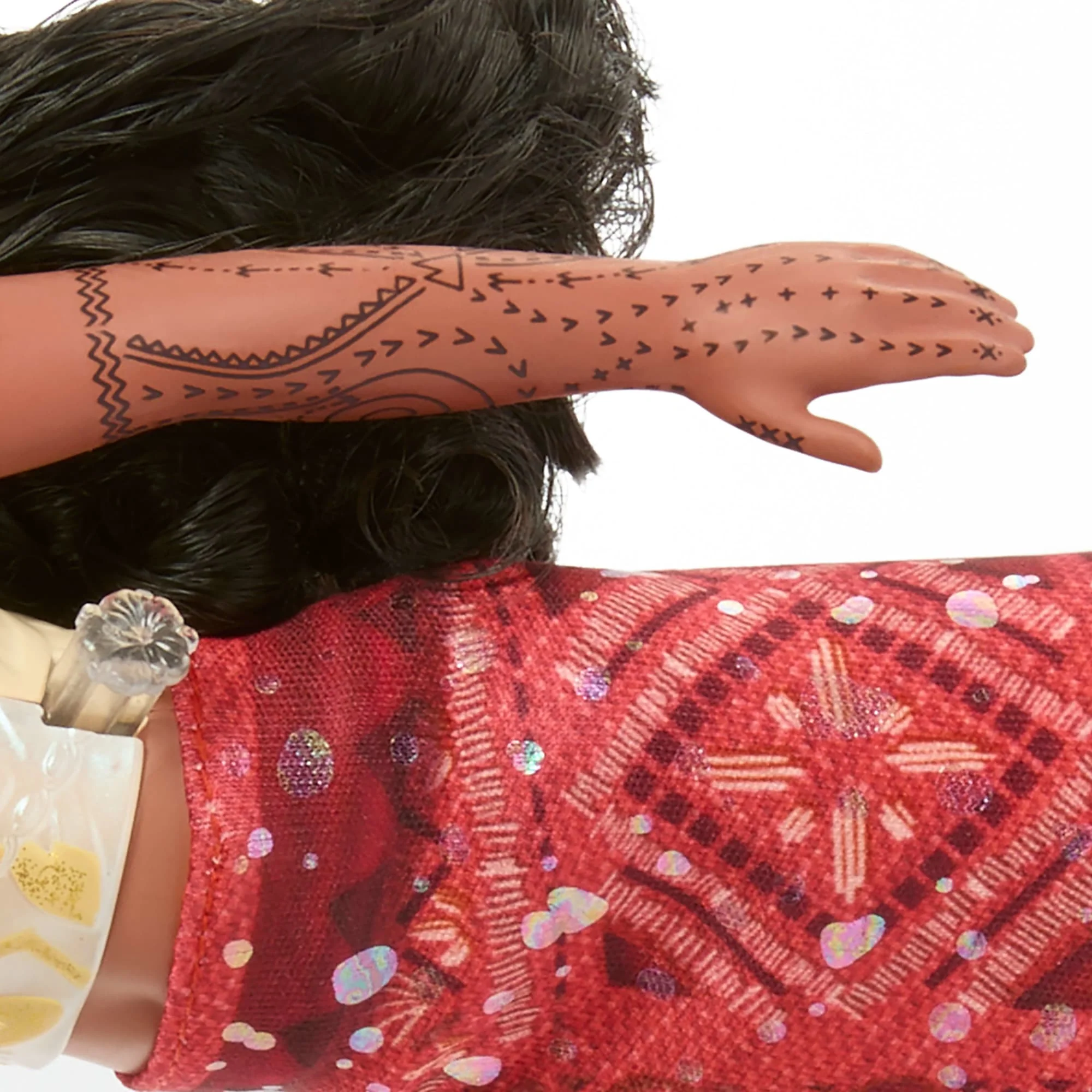 Disney Moana 2 Toys, Swimming Tautai Moana Fashion Doll With 2 Accessories & Color-Change Bodice - Image 4
