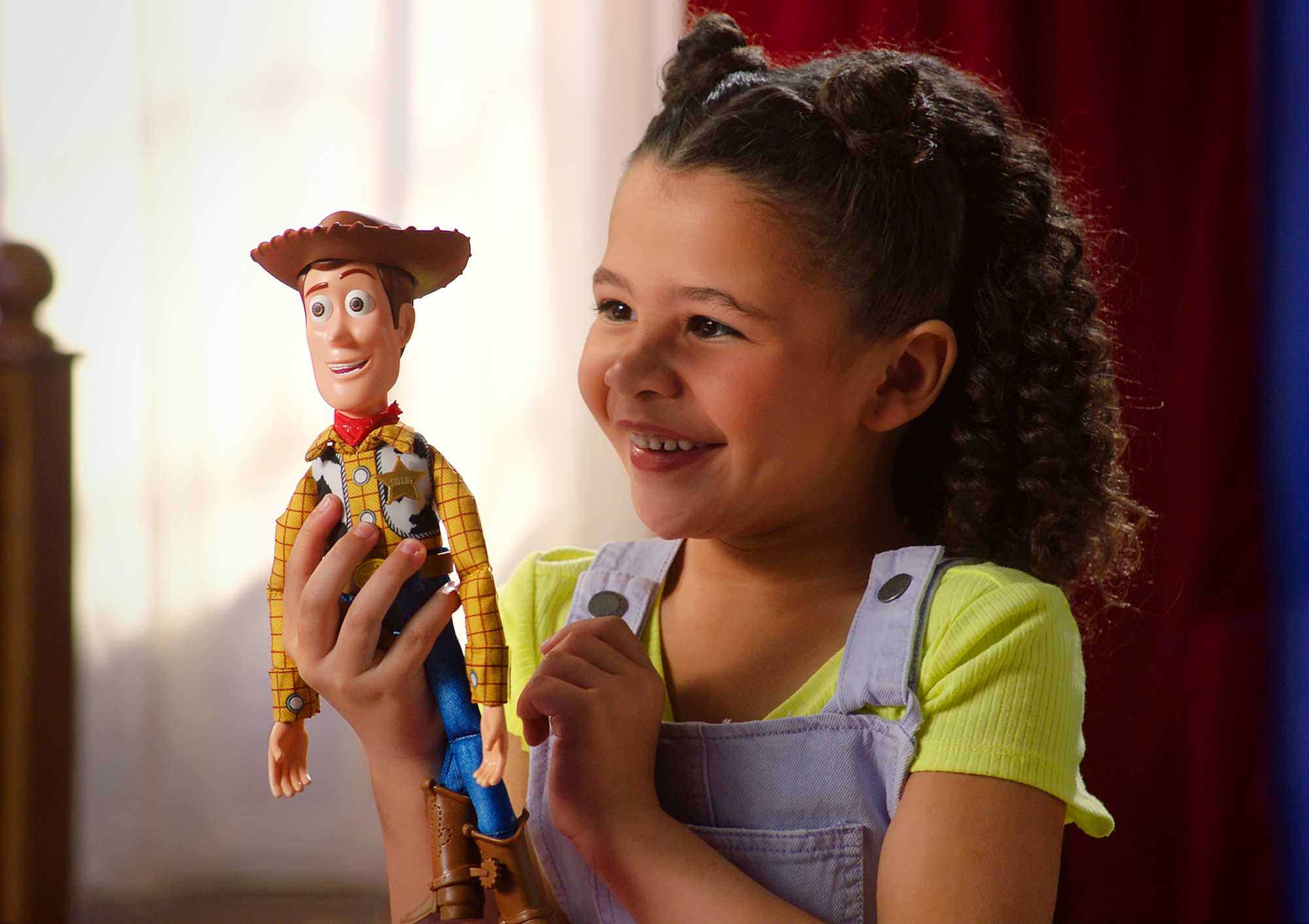 Disney Pixar Toy Story Figura de Acción Woody con Frases y Sonidos 12" - Image 2