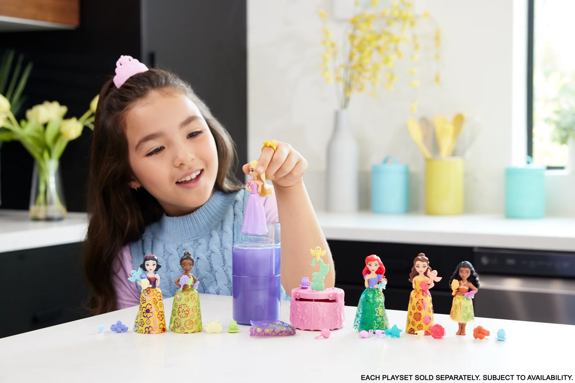 Disney Princess Royal Color Reveal Surprise Small Doll With Garden Party Accessories (Dolls May Vary) - Image 2