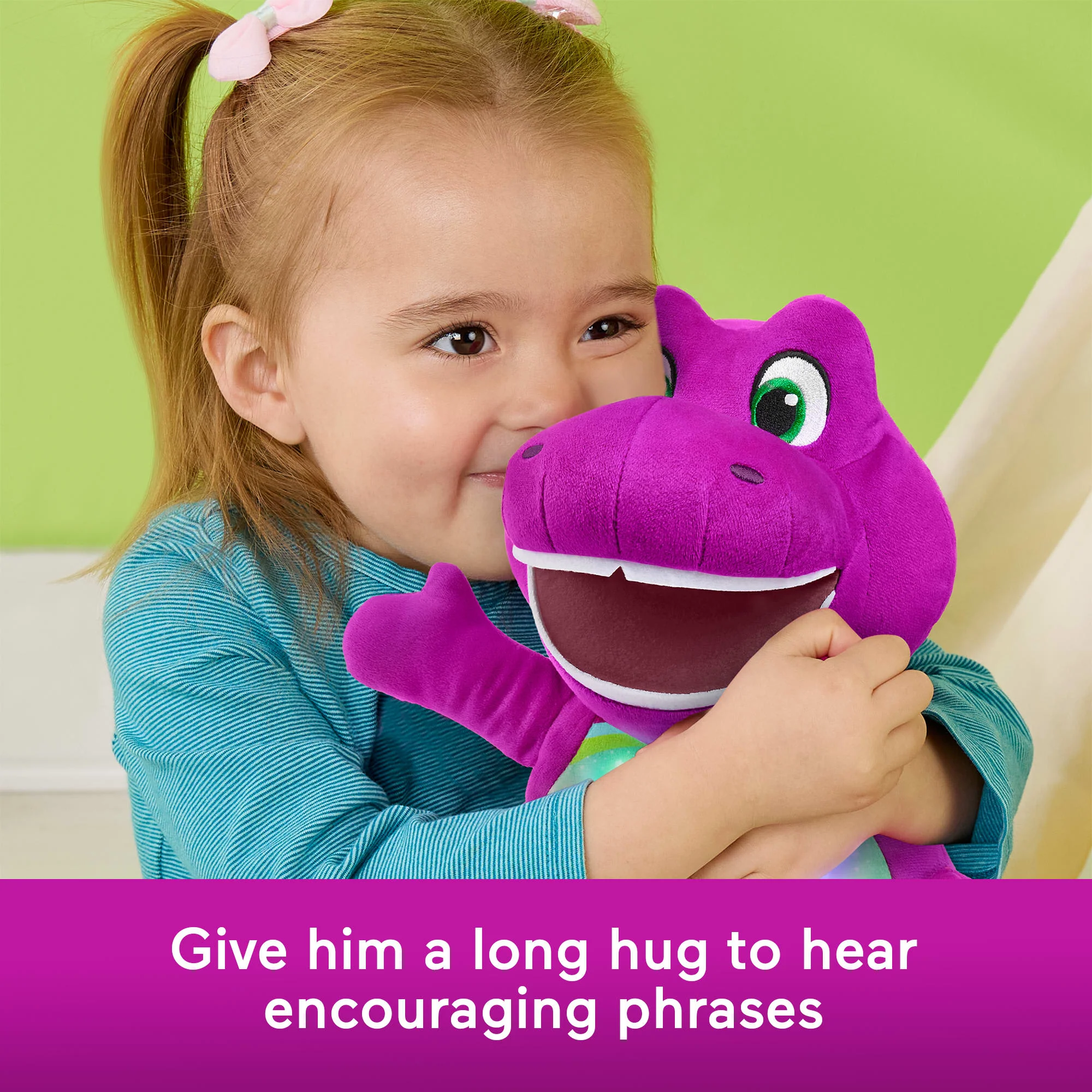 Fisher-Price Barney's World Heart Glow Barney Plush Toy With Music & Lights For Toddlers & Kids, Multilanguage Version - Image 4