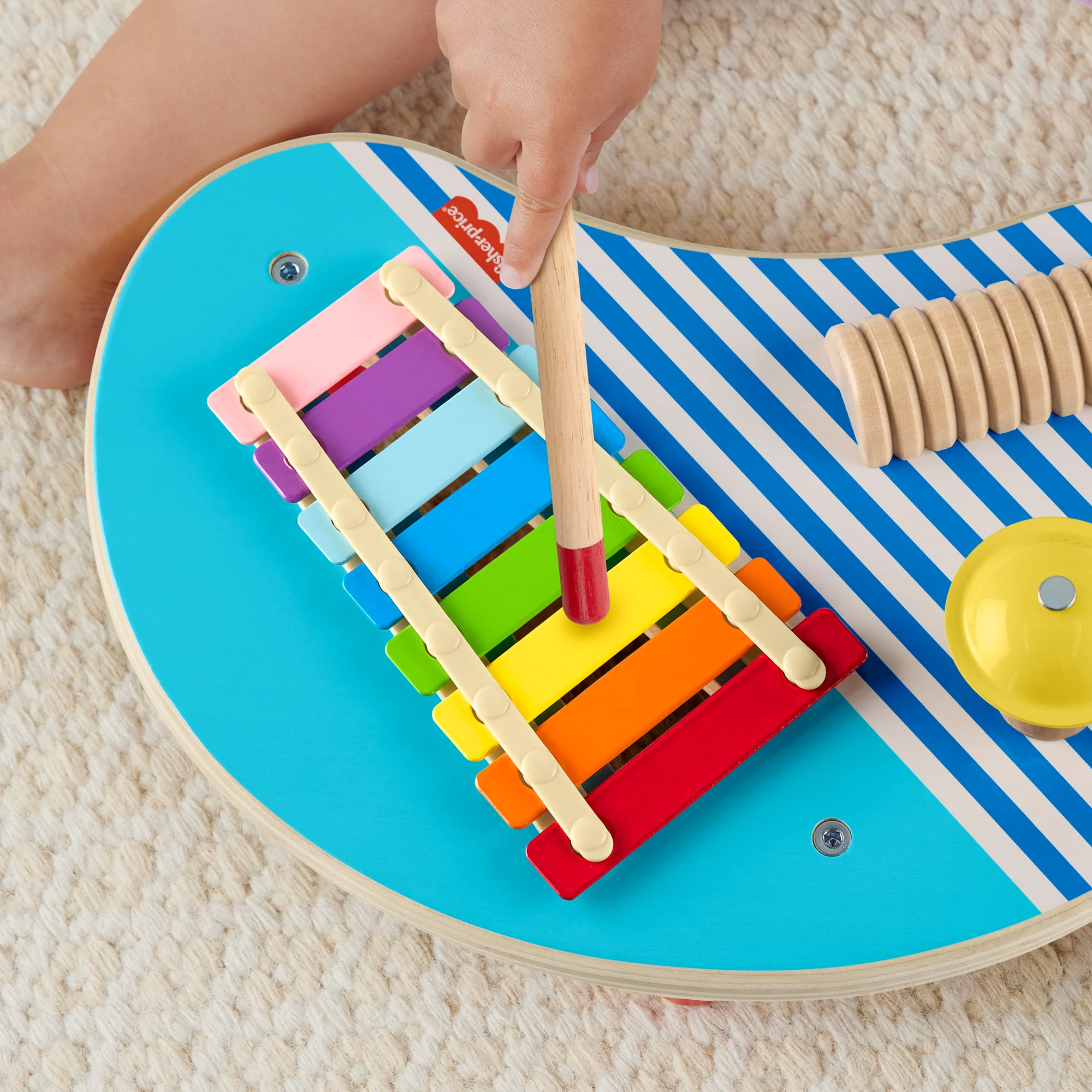Fisher-Price Juguete para Bebés Mesa Musical de Actividades de Madera - Image 3