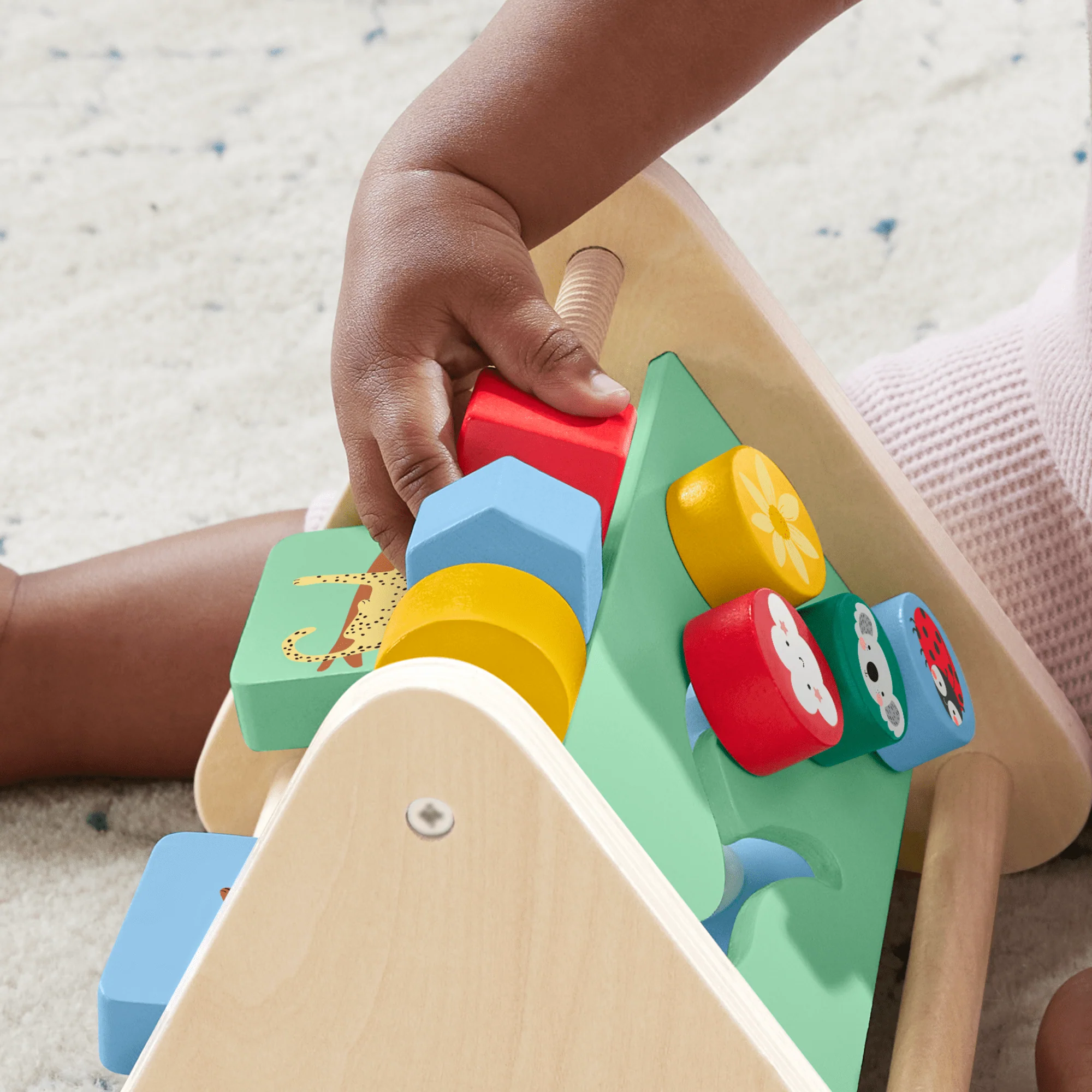 Fisher-Price Juguete para Bebés Triángulo de Actividades de Madera - Image 3