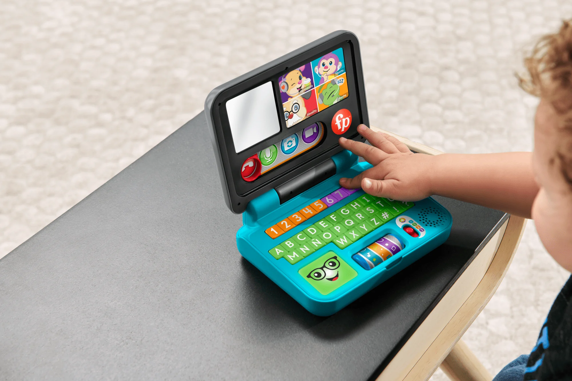 Fisher-Price Ríe y Aprende Juguete para Bebés Mi Primer Laptop De Aprendizaje - Image 3