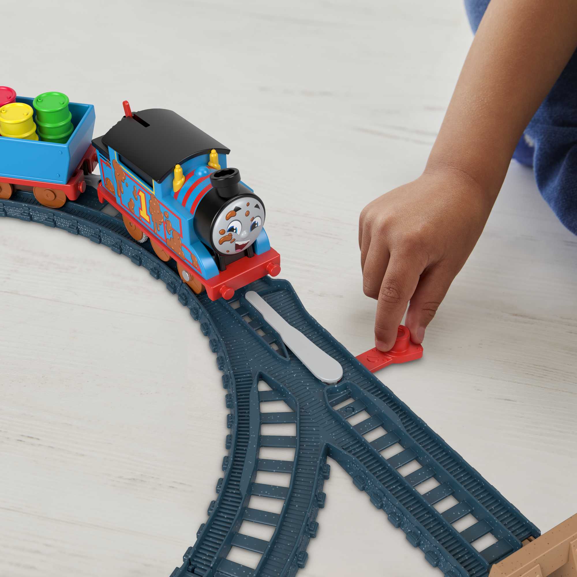 Thomas And Friends Muddy Adventure Train Set, Bumpy Track Set With Motorized Thomas Engine - Image 3