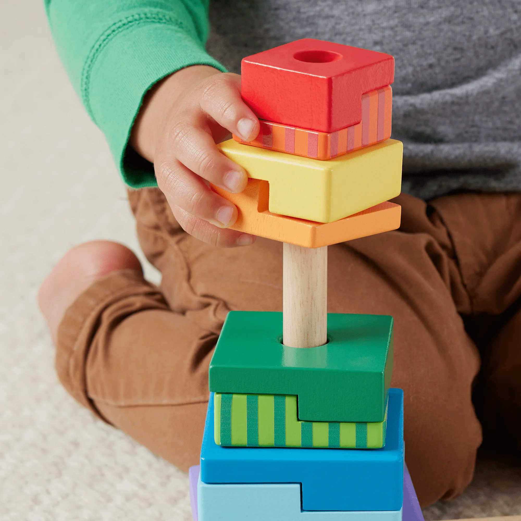 Fisher-Price Trieur de Formes Empilo en Bois, Triage, 26 Éléments - Image 3