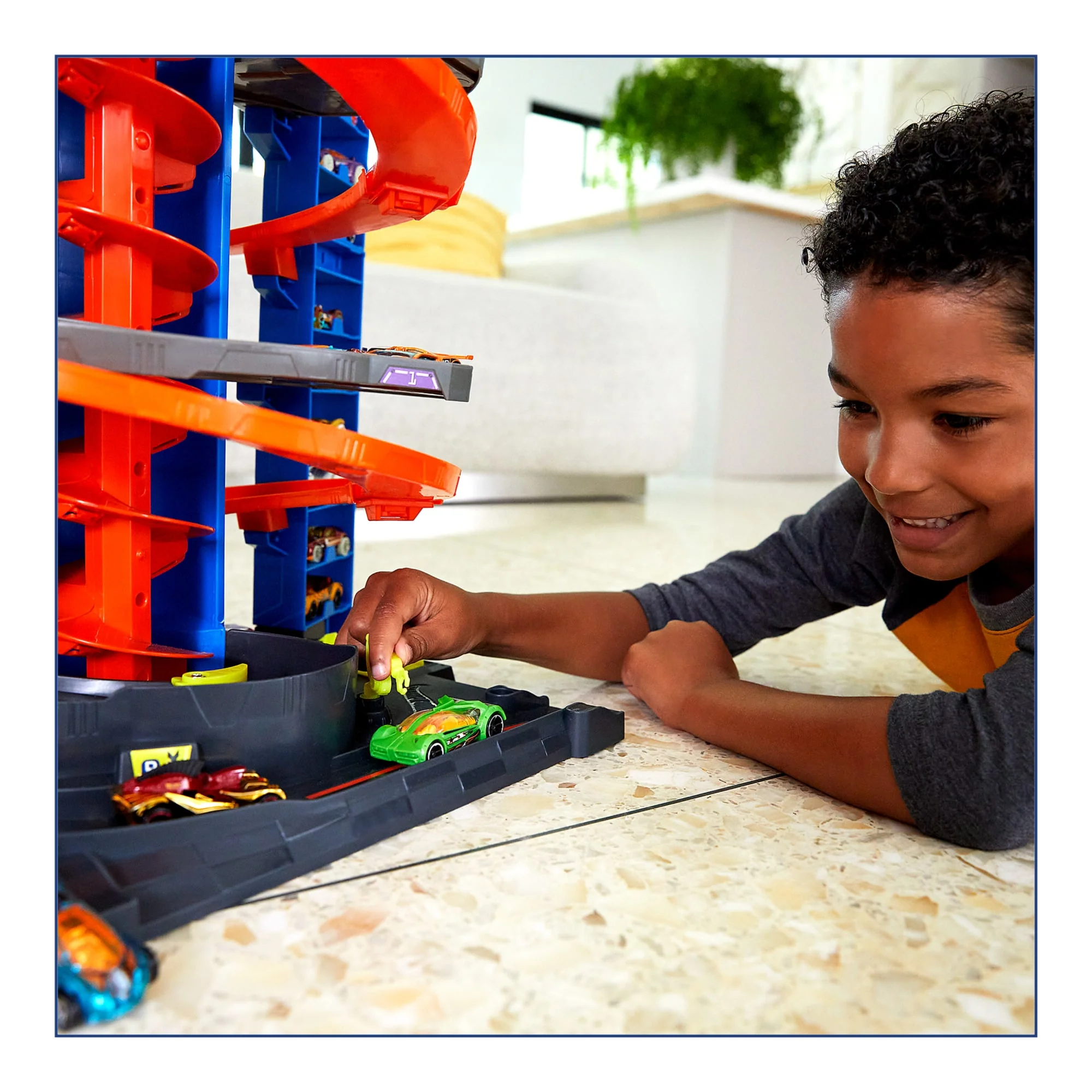 Hot Wheels City Pista de Brinquedo Mega Garage - Image 3