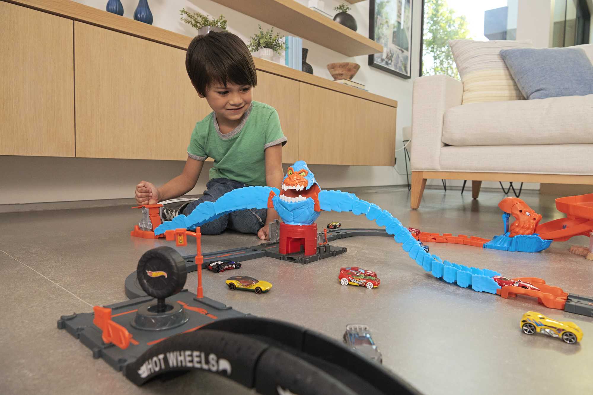Hot Wheels City Pista de Juguete Némesis Gorila - Image 2