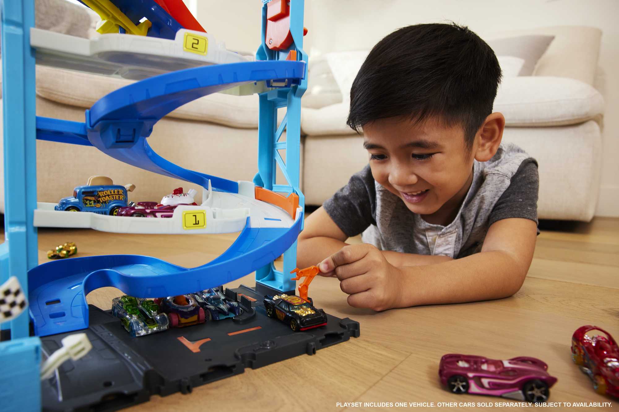 Hot Wheels City Track Set With 1 Toy Car, Transforming Race Tower Playset - Image 2