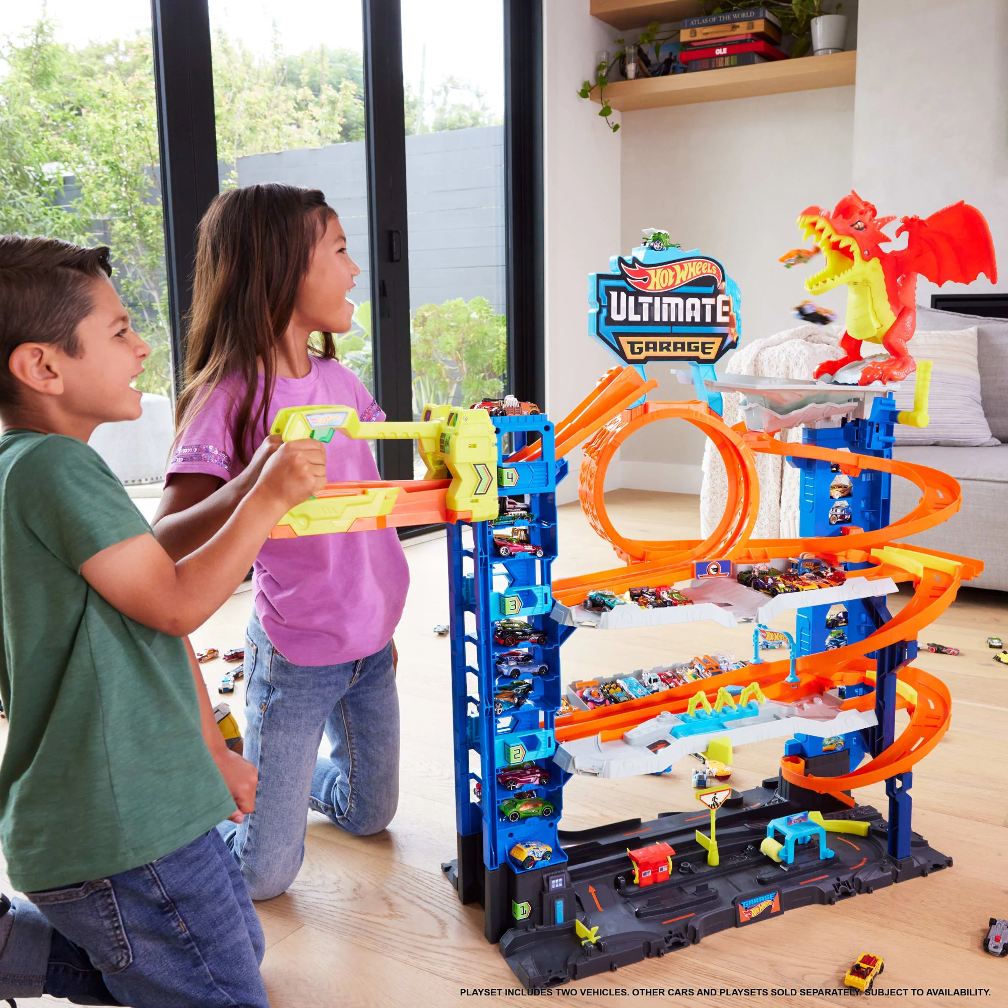 Hot Wheels City Ultimate Garage Playset From “Let's Race” With 2 Toy Cars & Storage For 50+ Cars - Image 2
