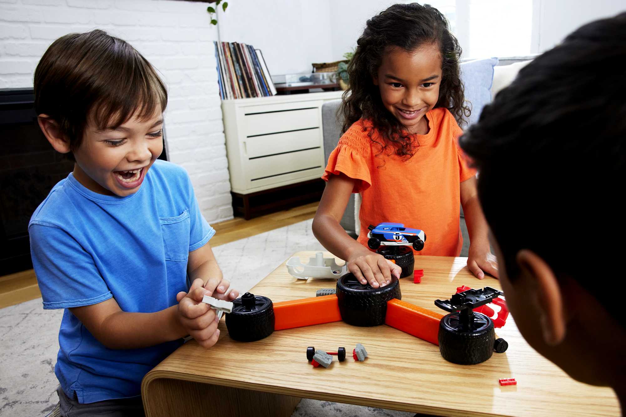 Hot Wheels Jeux Pour enfants Build ‘N Slam | Jeu de Véhicules - Image 2