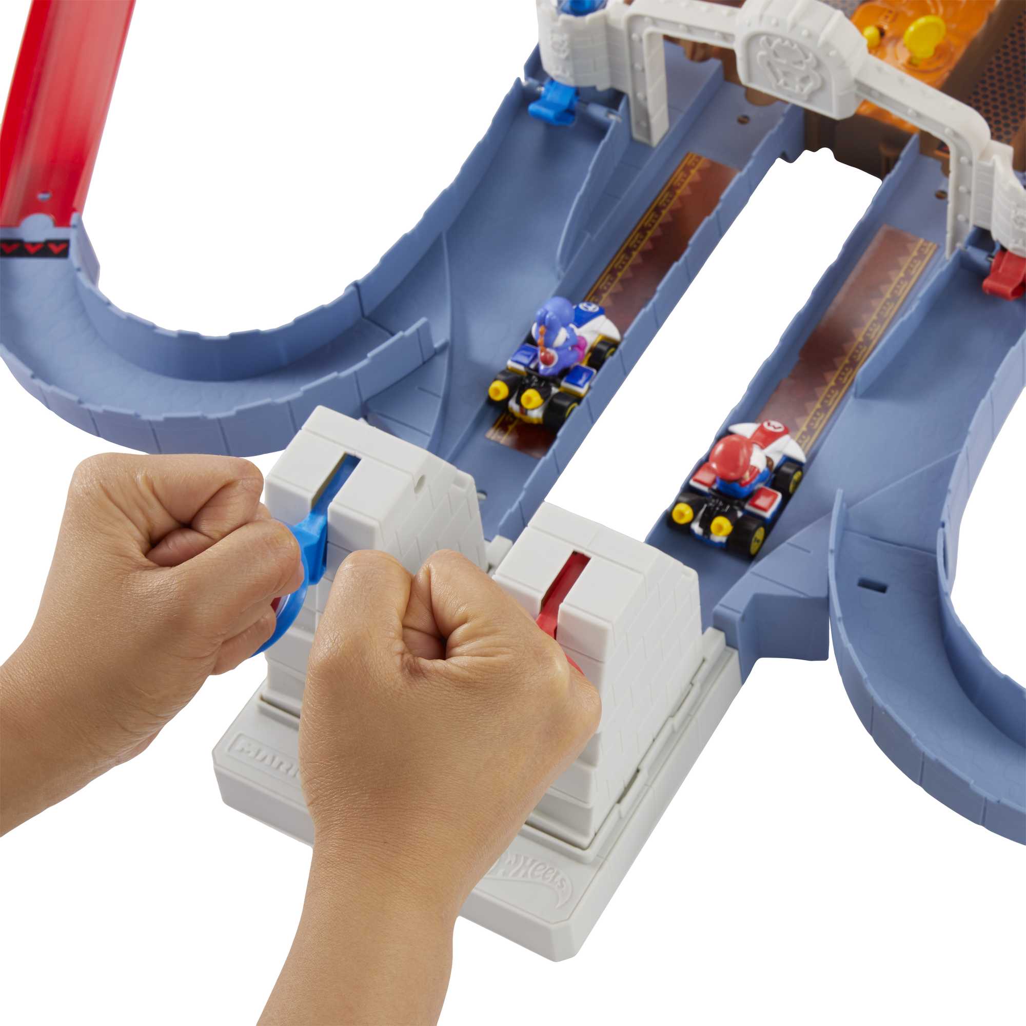 Hot Wheels Mario Kart Coffret Course Chaotique Au Château de Bowser - Image 4