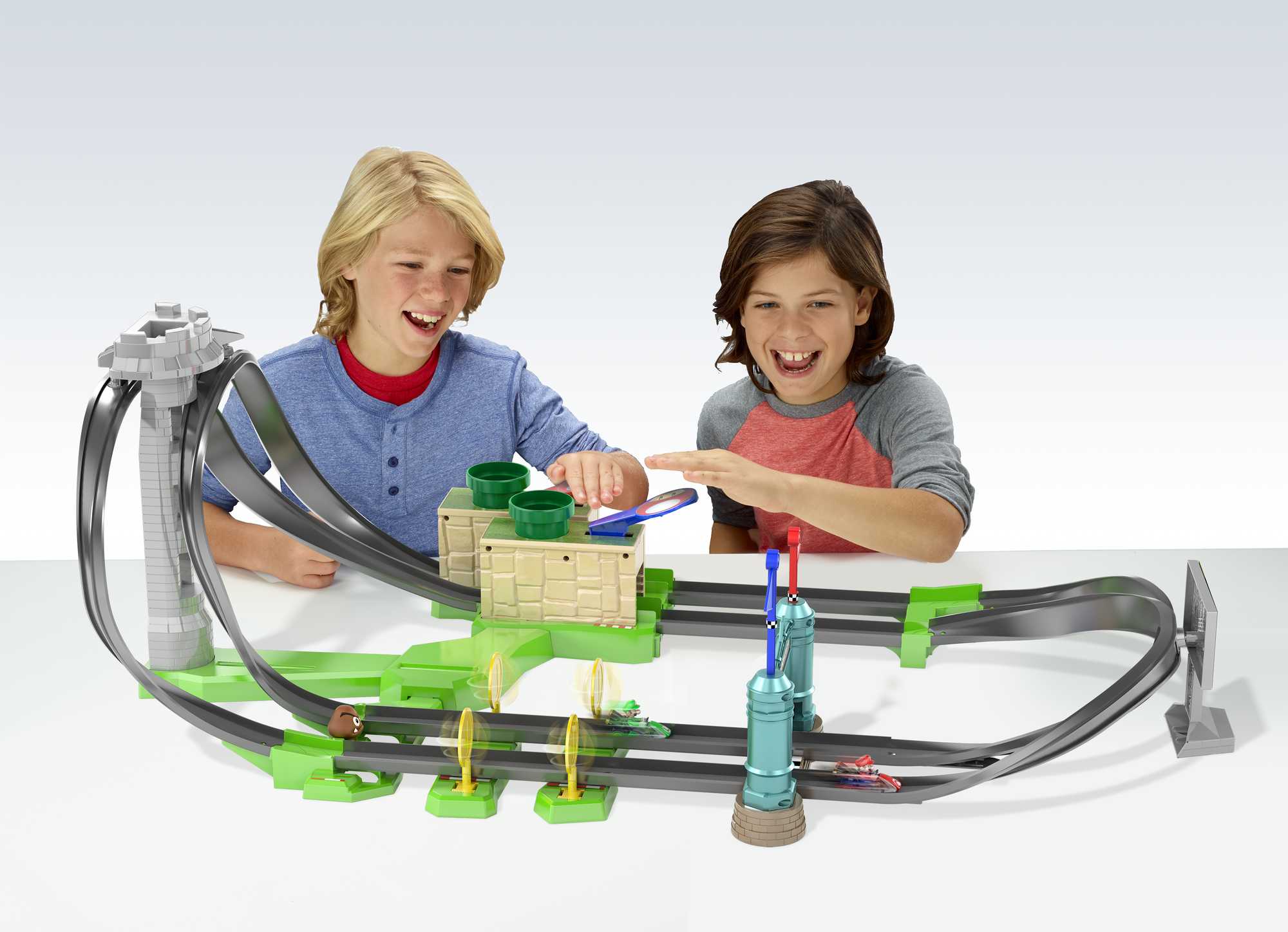 Hot Wheels Mario Kart Pista de Brinquedo De Circuito Longo - Image 3