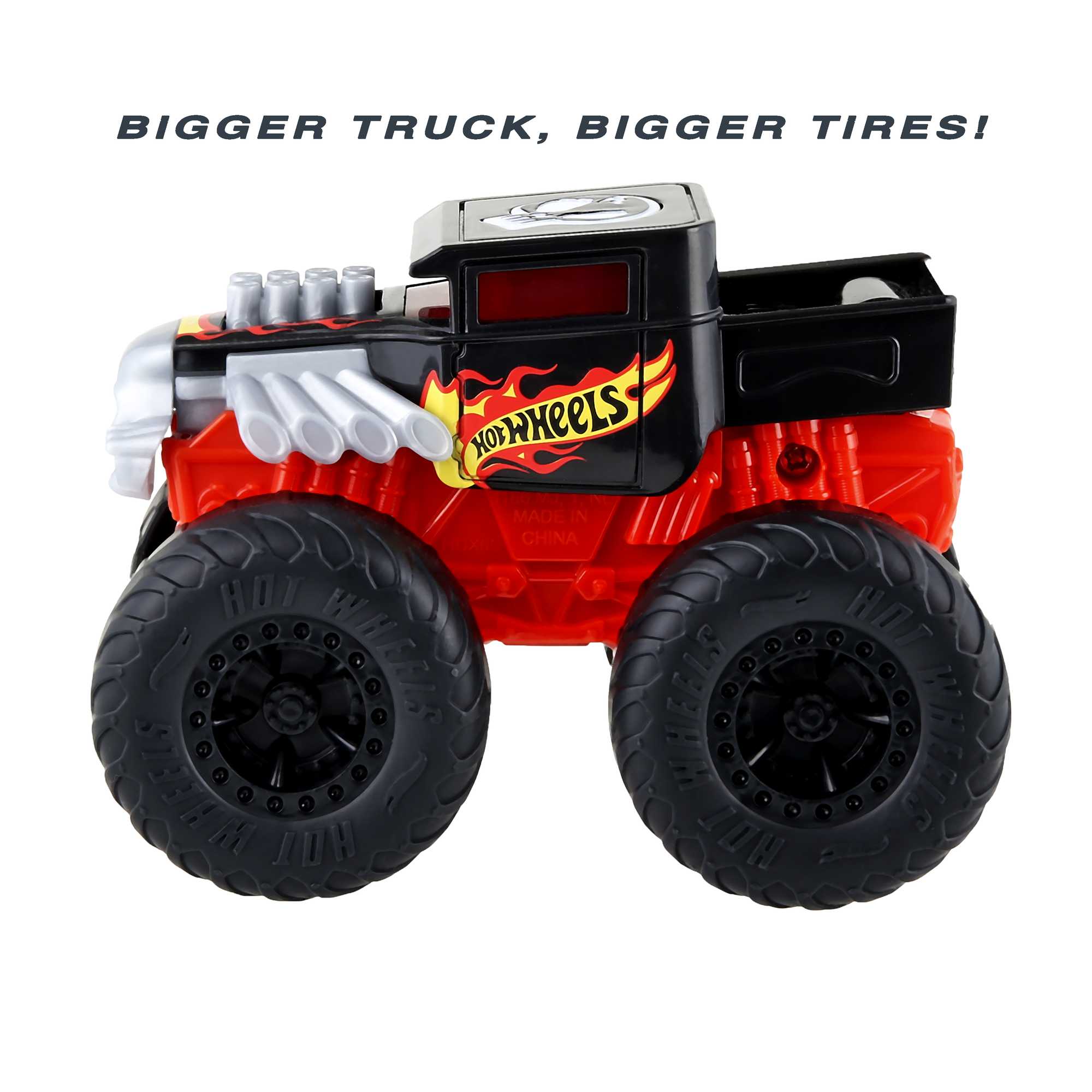 Hot Wheels Monster Trucks Roarin' Wreckers Bone Shaker - Image 4