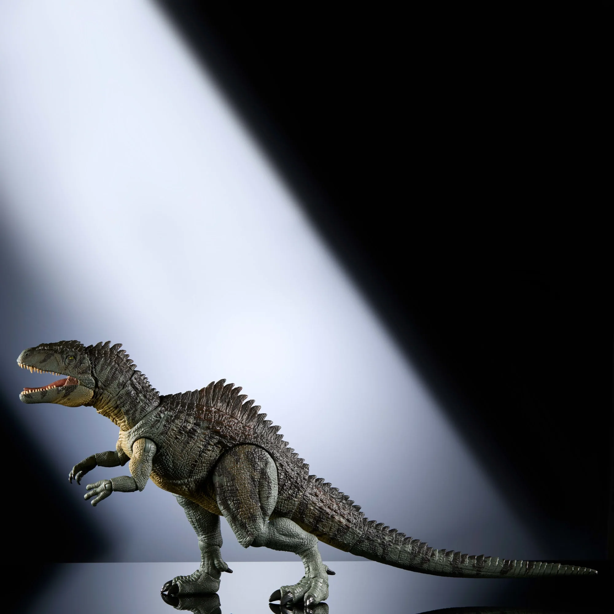 Jurassic World Dominion Hammond Collection Giganotosaurus Dinosaur Figure Collectible Toy - Image 6