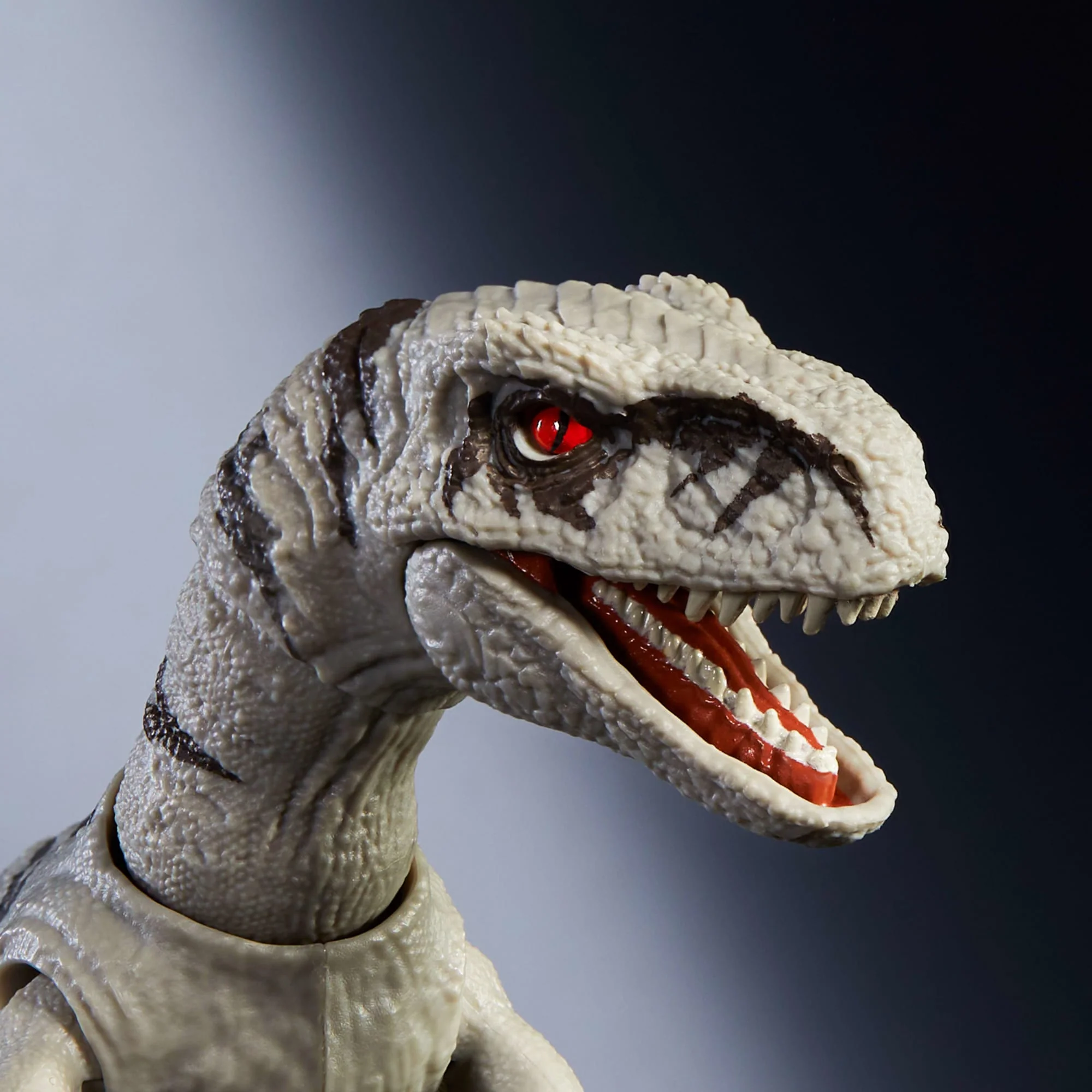Jurassic World Dinossauro de Brinquedo Atrociraptor Ghost - Image 3