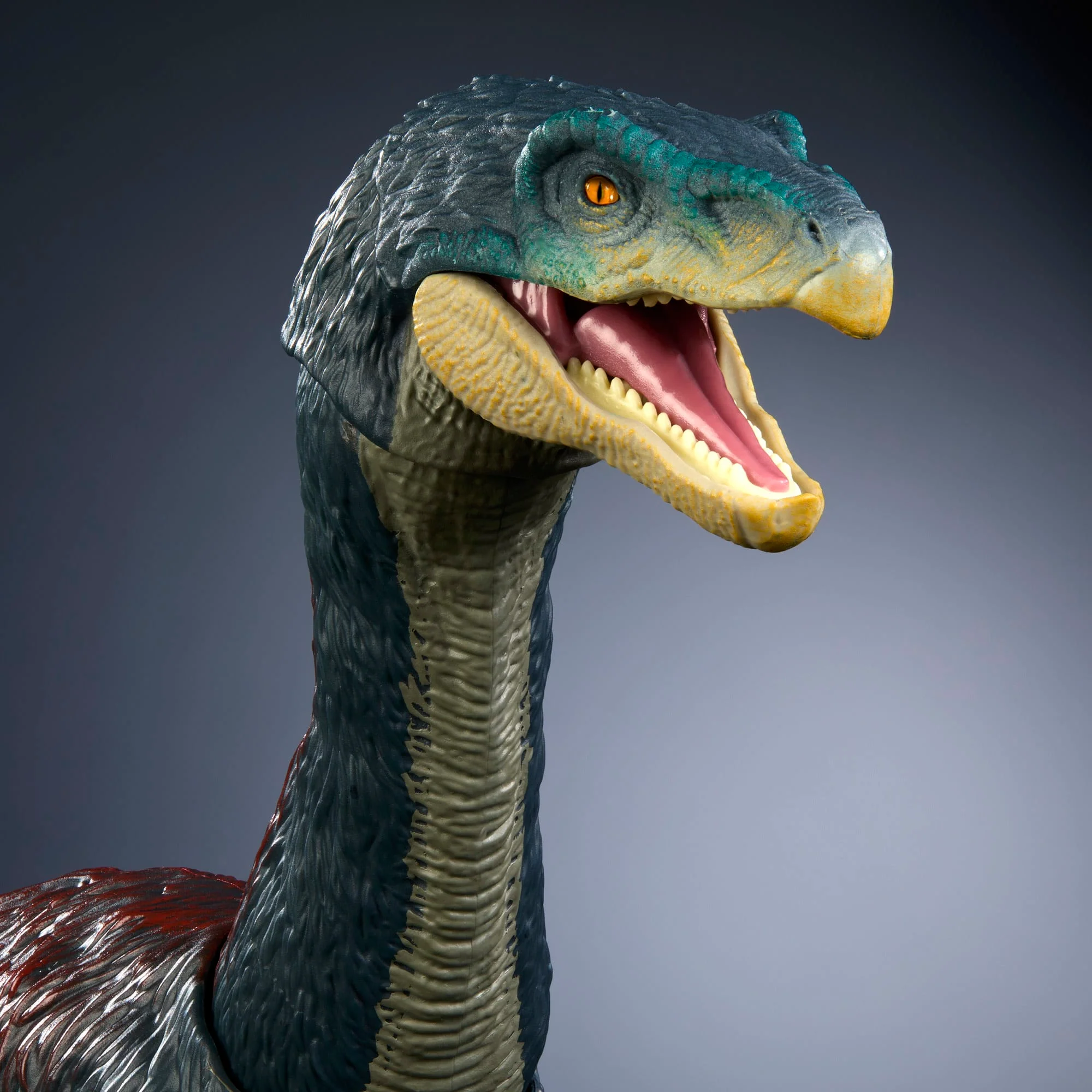 Jurassic World Hammond Collection Therizinosaurus - Image 3