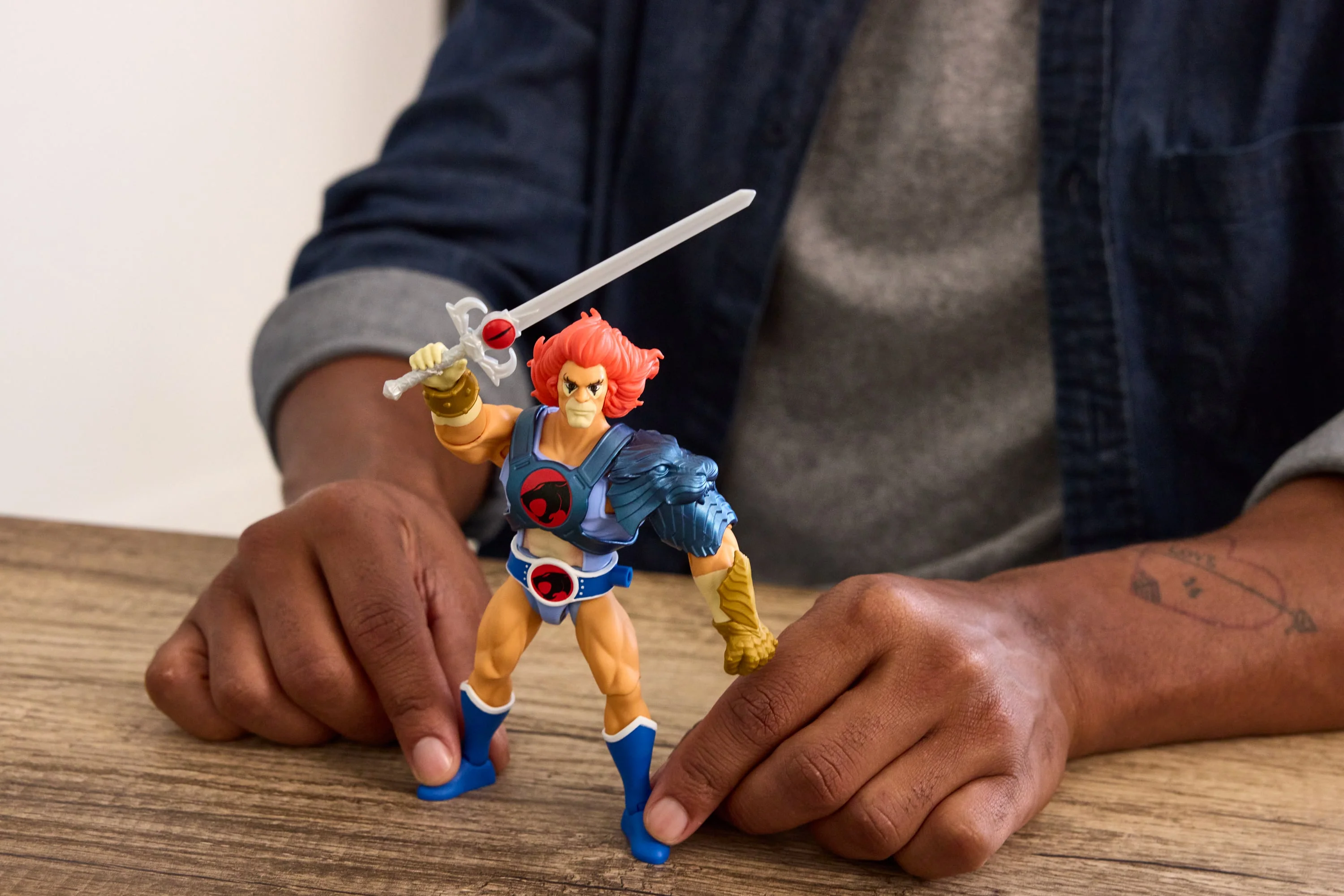 Masters Of The Universe Origins & Thundercats Lion O Action Figure, 1980s Posable Crossover Toy - Image 2