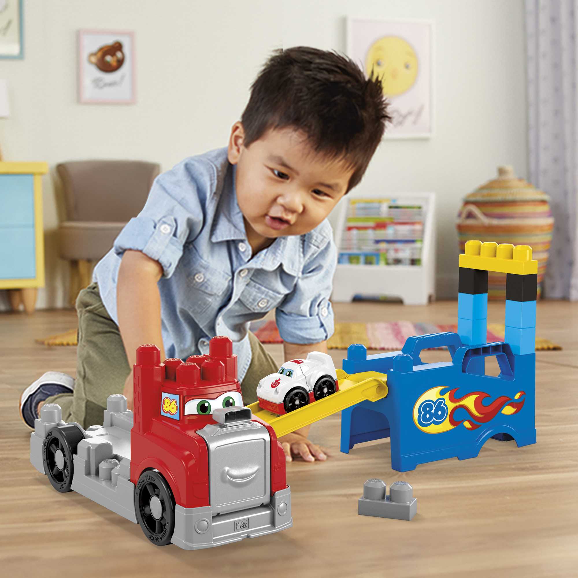 MEGA Bloks Build & Race Rig - Image 6