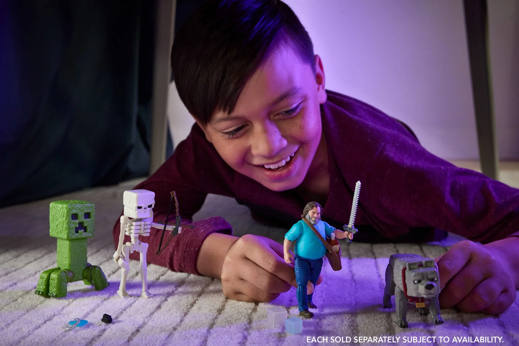 Minecraft Dennis The Wolf Action Figure & Accessories, 3.25-Inch Toy Set Inspired By A Minecraft Movie - Image 2