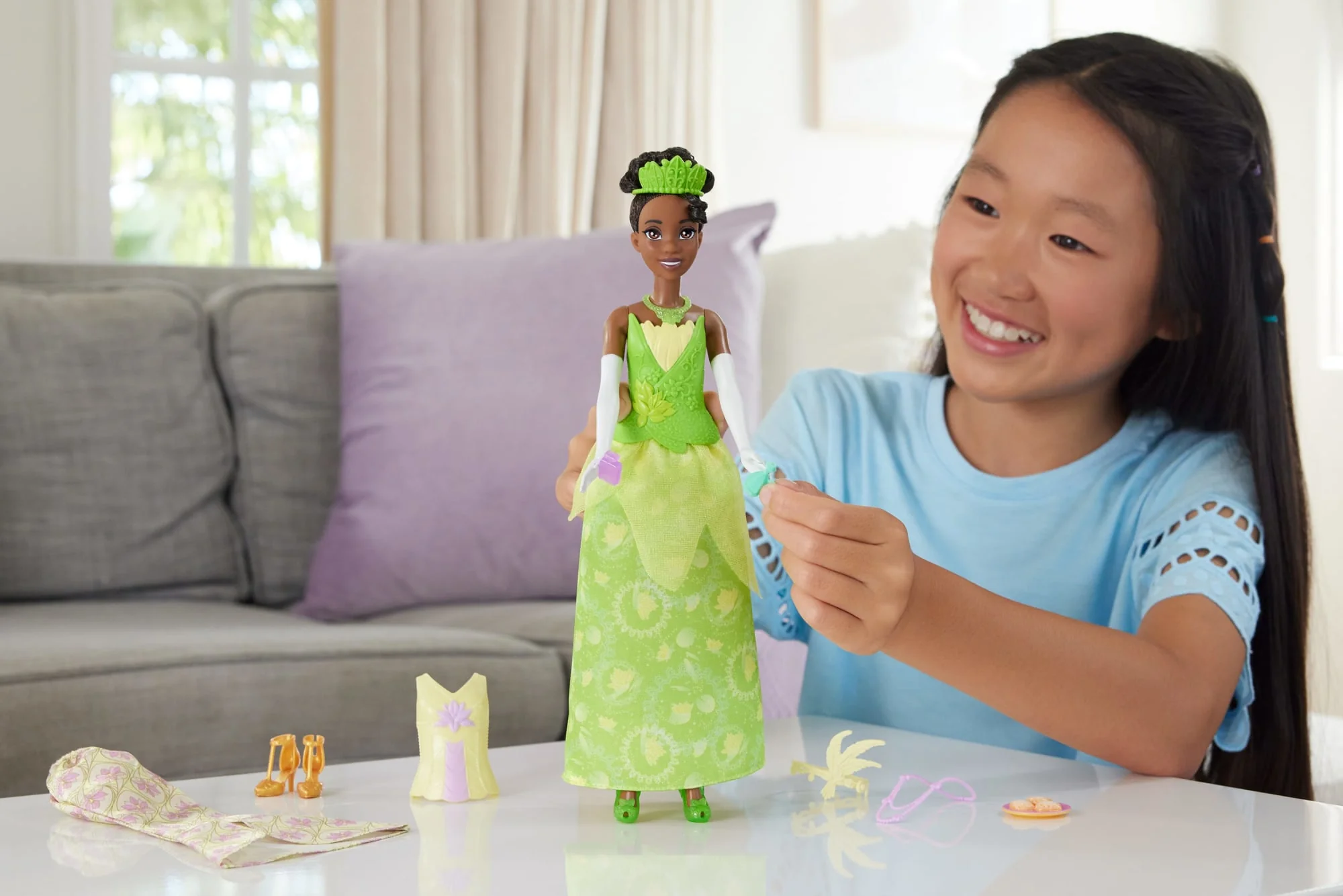 Princesses Disney  Poupée Mode  Histoires de Tiana 2-en-1 - Image 2