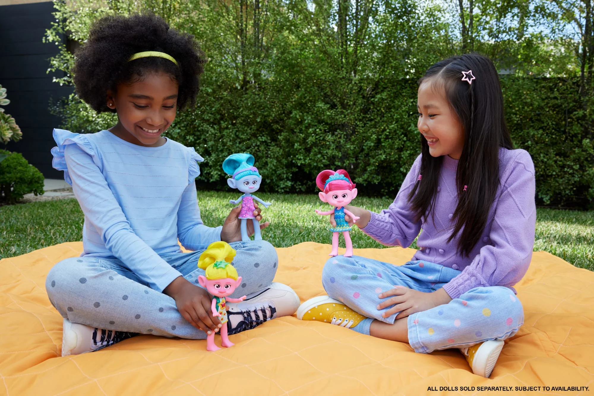 Dreamworks Trolls Band Together Trendsettin’ Chenille Fashion Doll, Toys Inspired By the Movie - Image 2