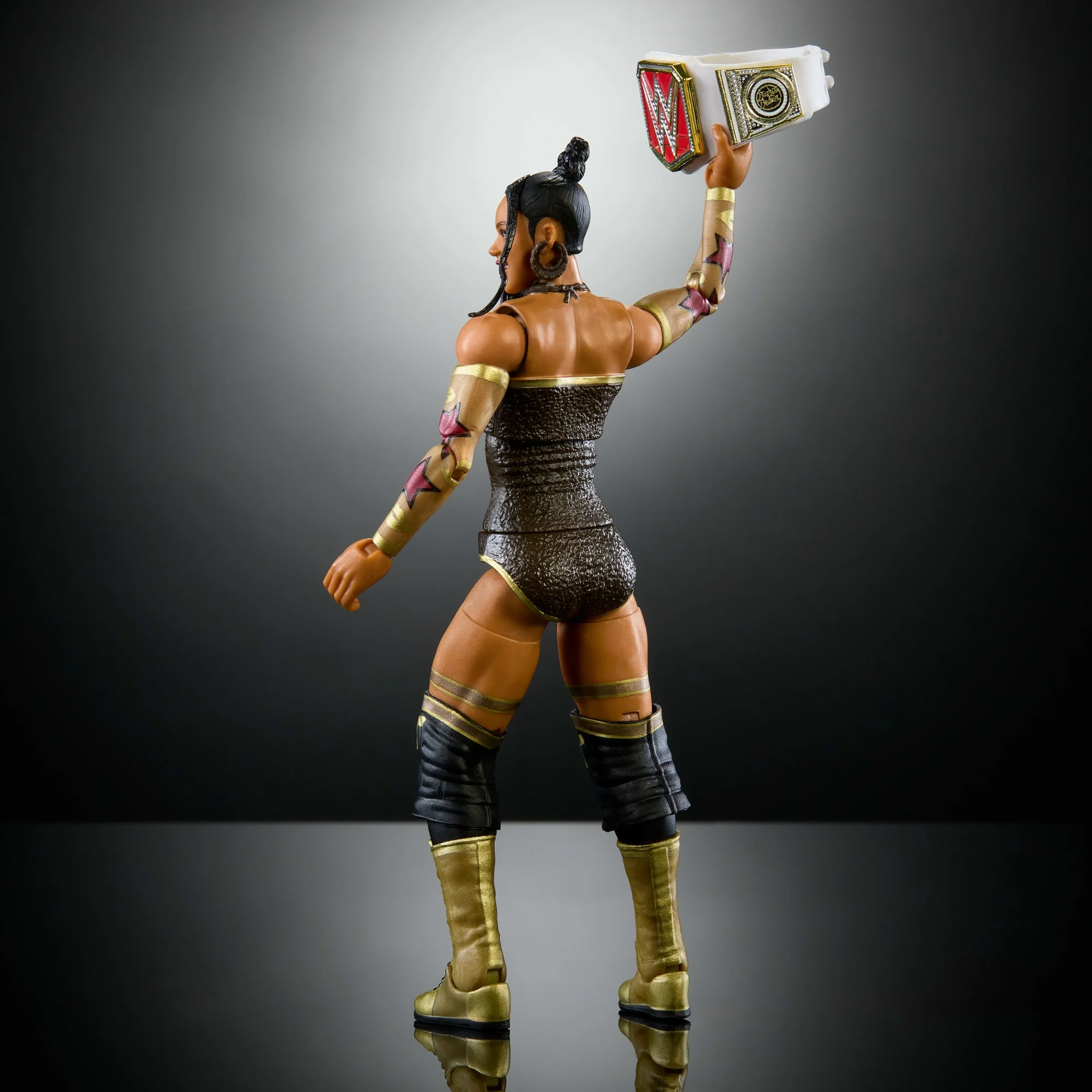 WWE Elite Collection Premium Live EVent Bianca Belair Action Figure Set, Wrestlemania Collectible - Image 6